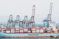 Overseas Wholesale &mdash; Signals Buyers Are Watching Ocean versus Air Freight